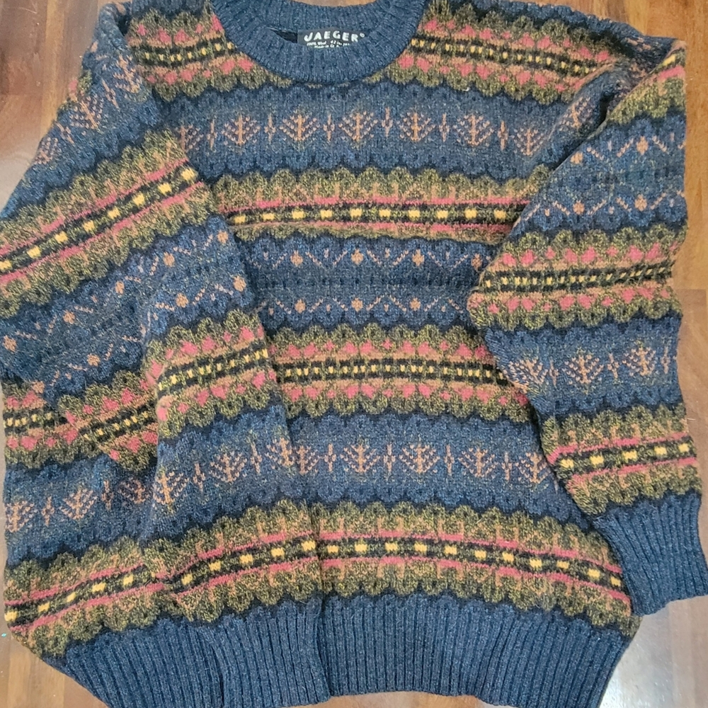 Jaeger 100% Wool Sweater